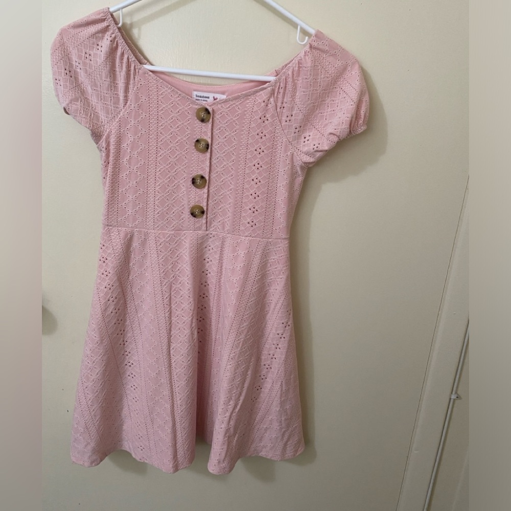 Pretty dress for girls